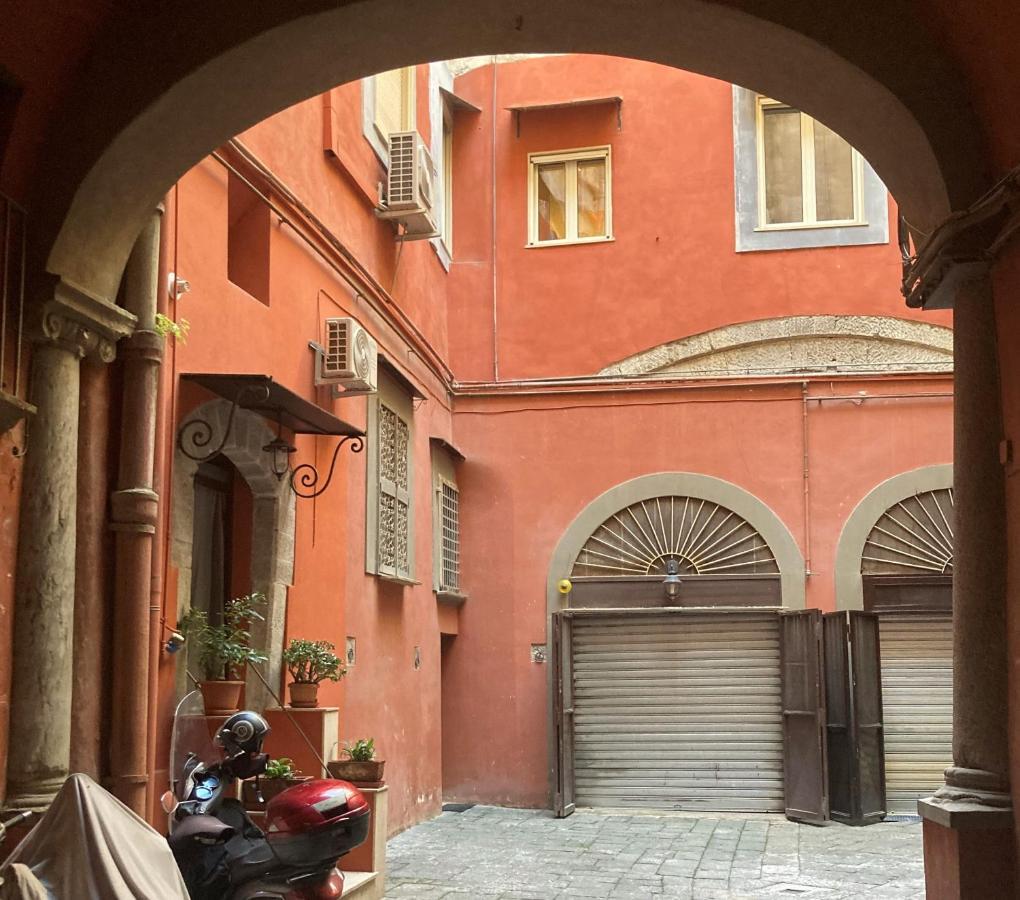 La Casa Blu Nel Cuore Storico Di Napoli Eksteriør billede